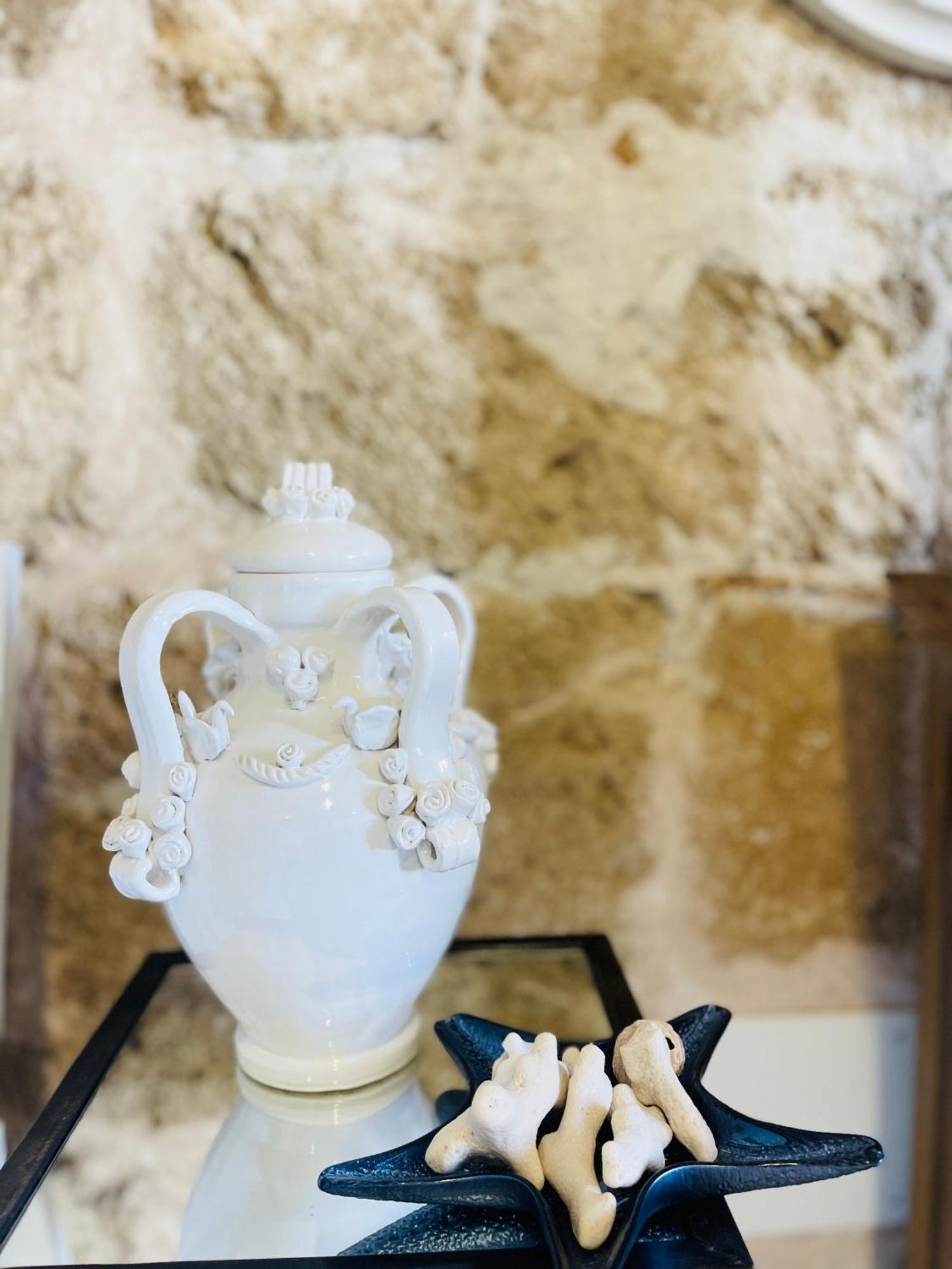 Picasso Art Room Alghero Luaran gambar